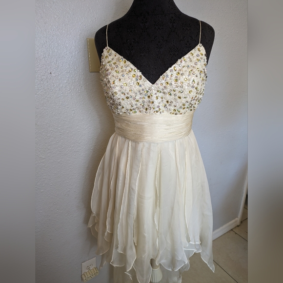 Beautiful Whimsical Y2K Fairy Beaded Mini Dress - Picture 13 of 16